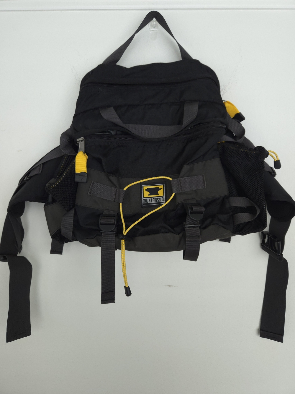 Mountainsmith Tour TLS Lumbar Pack Black Yellow Outdoor Gorpcore Hiking